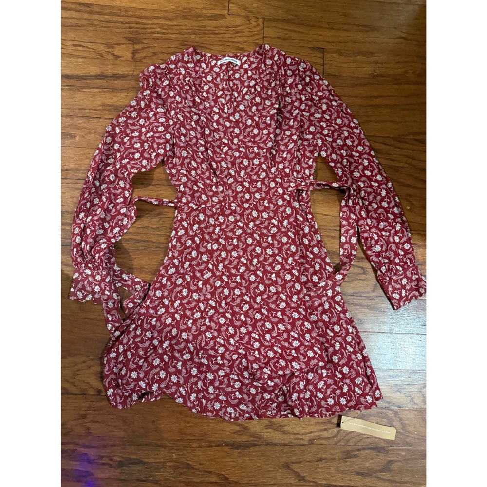 Reformation Burgundy Floral Long Sleeve Wrap Mini Dress Red White Small NWT